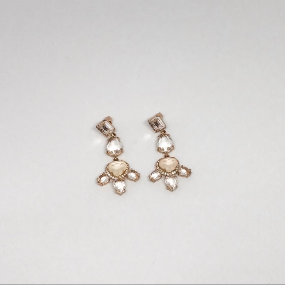 Chloe + Isabel Jewelry - 💌 La Vie En Rose Post Drop Earrings Chloe + Isabel Jewelry - 💌 La Vie En Rose Post Drop Earrings